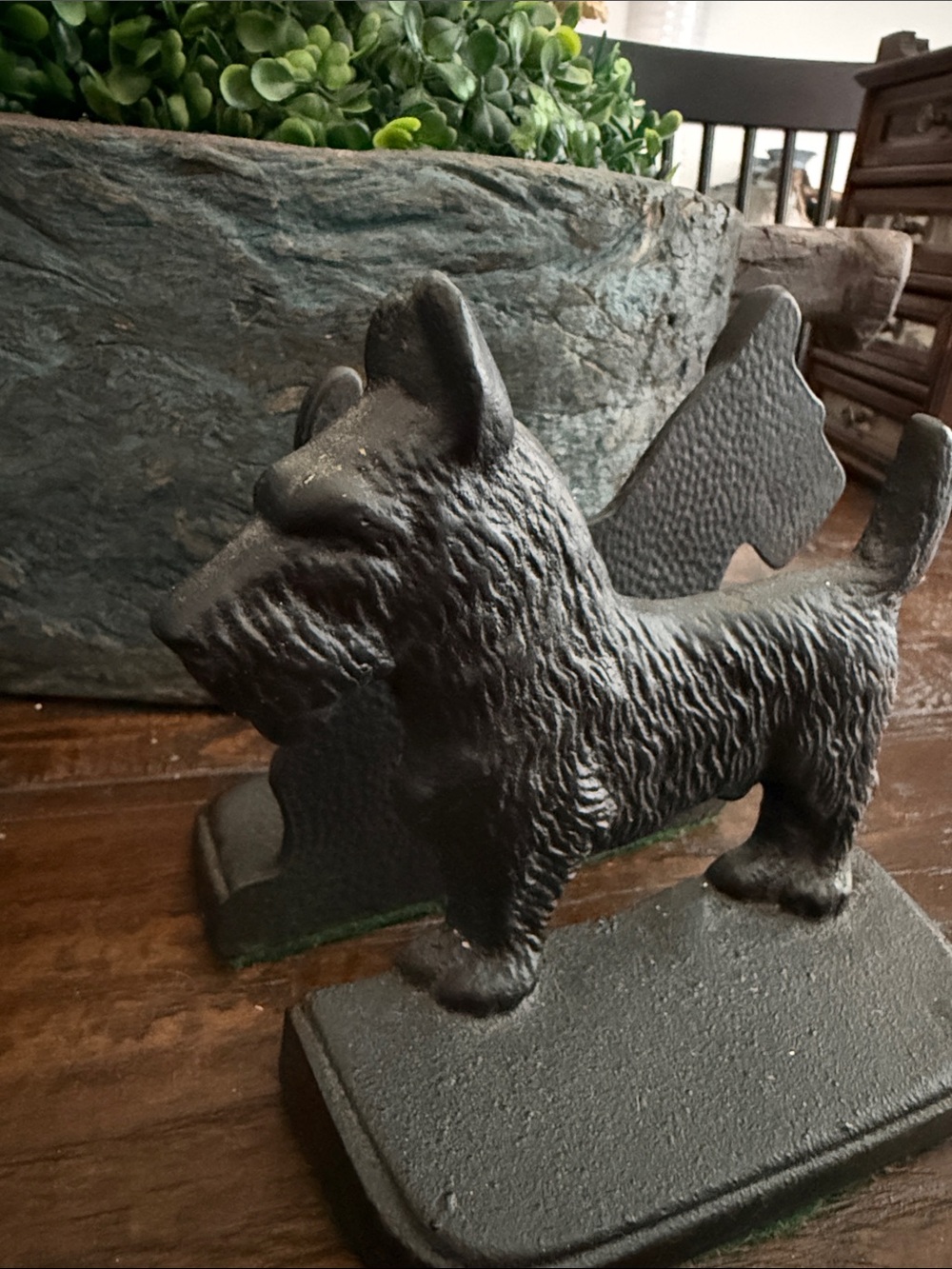 1930s vintage Antique Black Dog cast iron Scotty dog book ends Scottie Dog - Picture 2 of 3